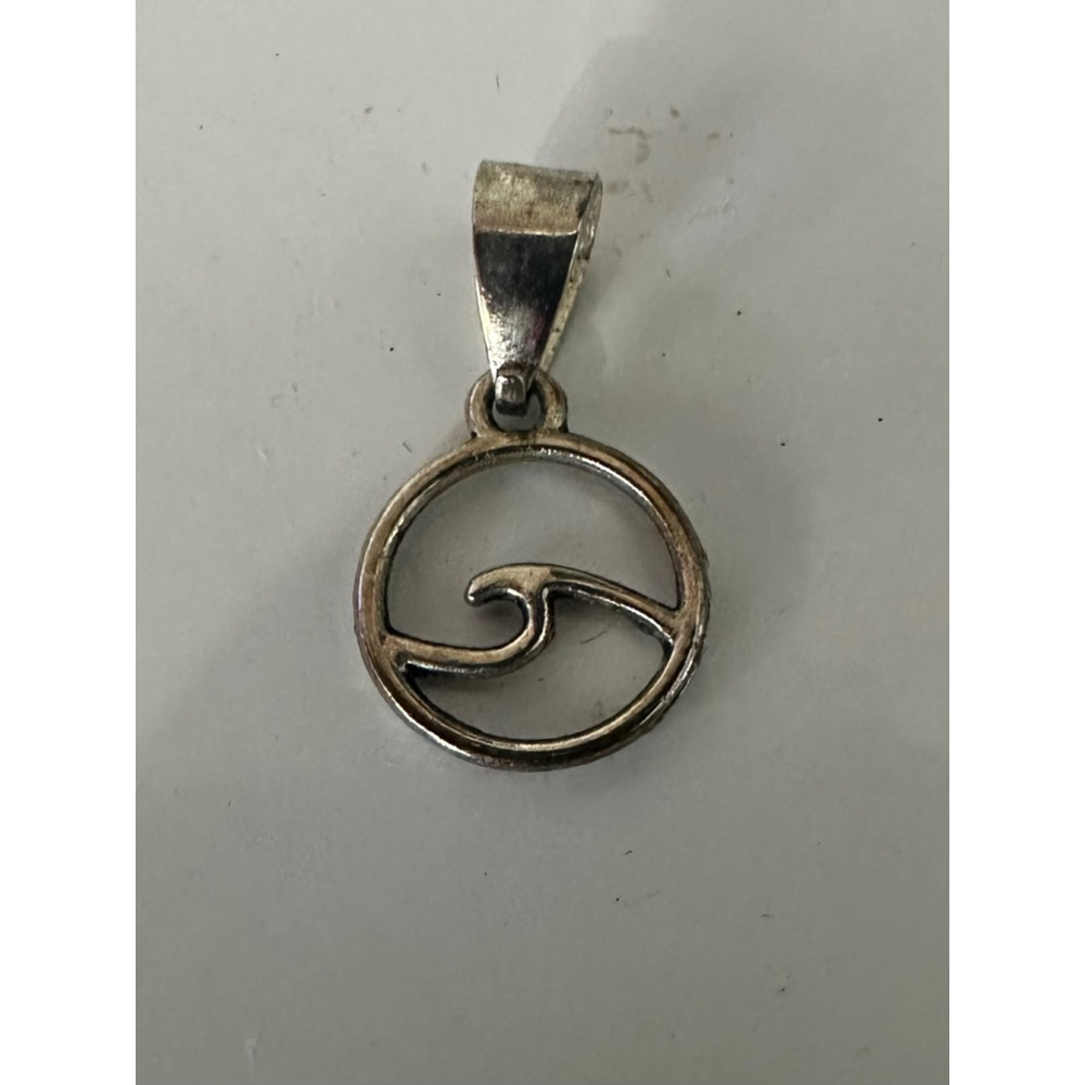 Women's Silver Wave Pendant Necklace